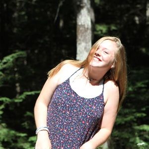 Meet your Posher, Amelia